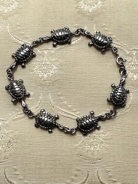 Vintage 925 Silver Turtle Link Bracelet - 8 inch